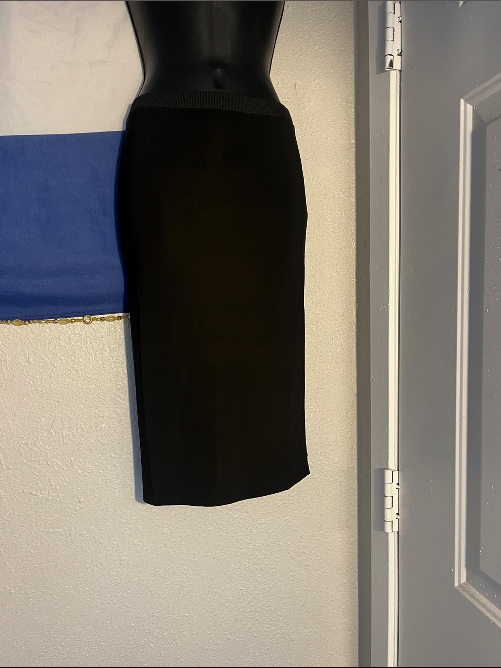 Olivaceous Black Pencil Skirt